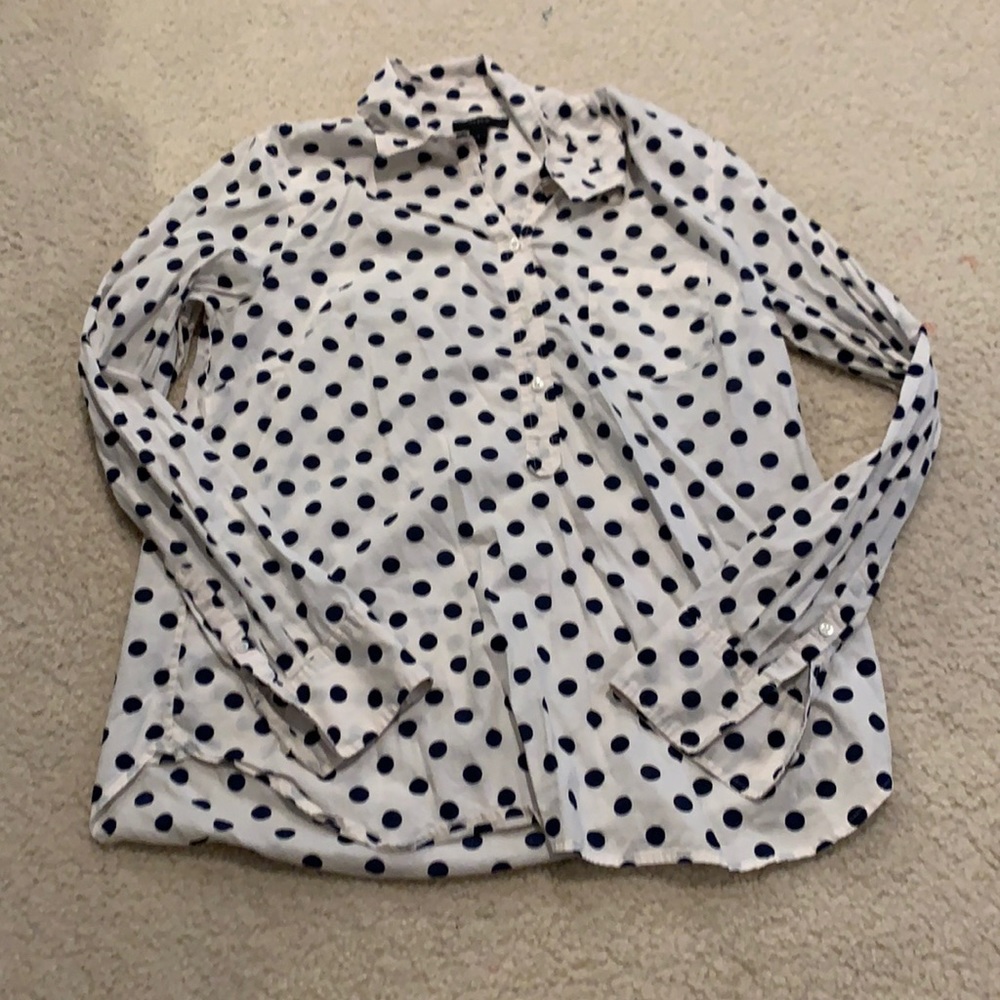 Women’s long sleeve button up